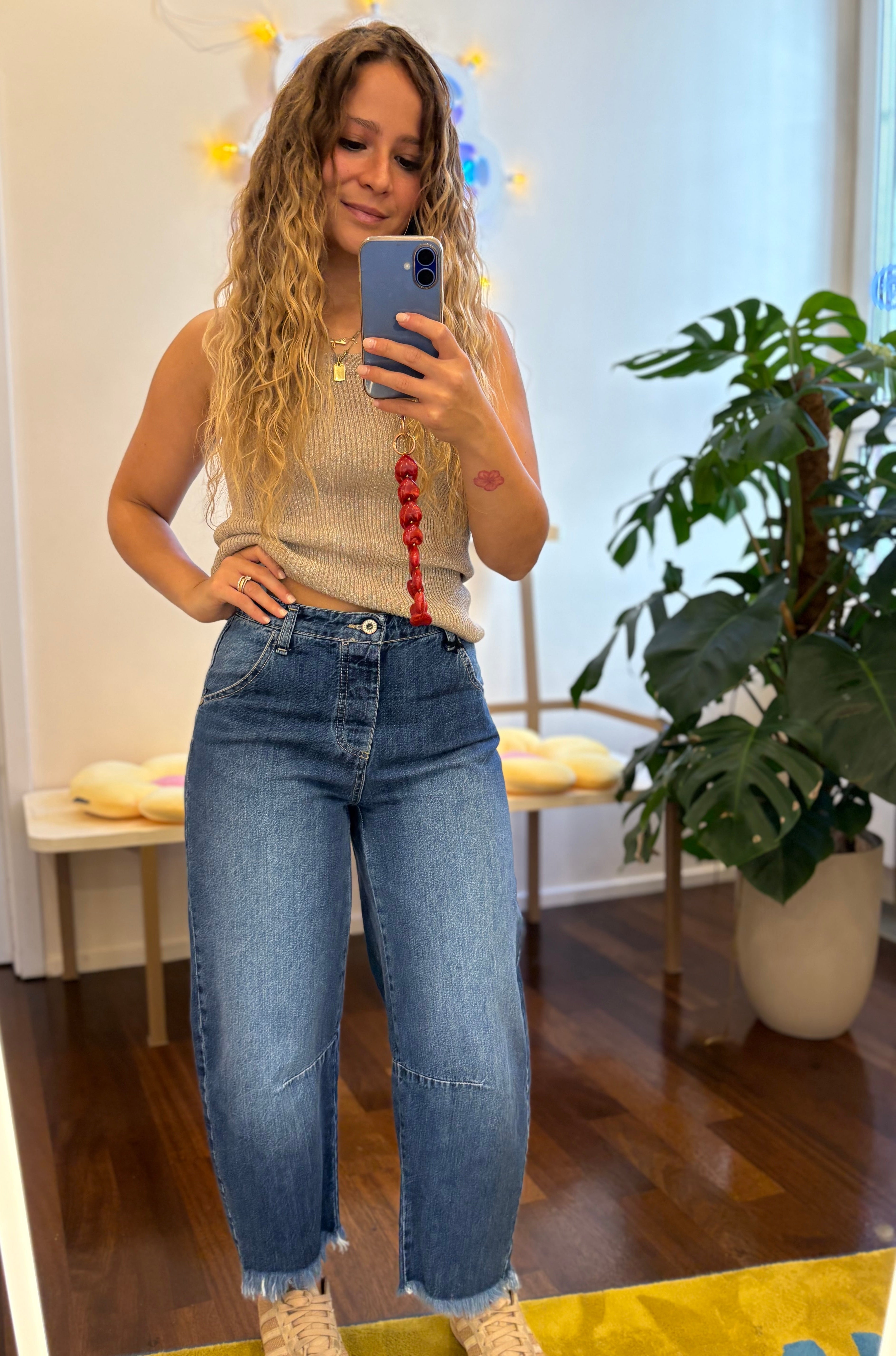 Blaue Barrel Jeans