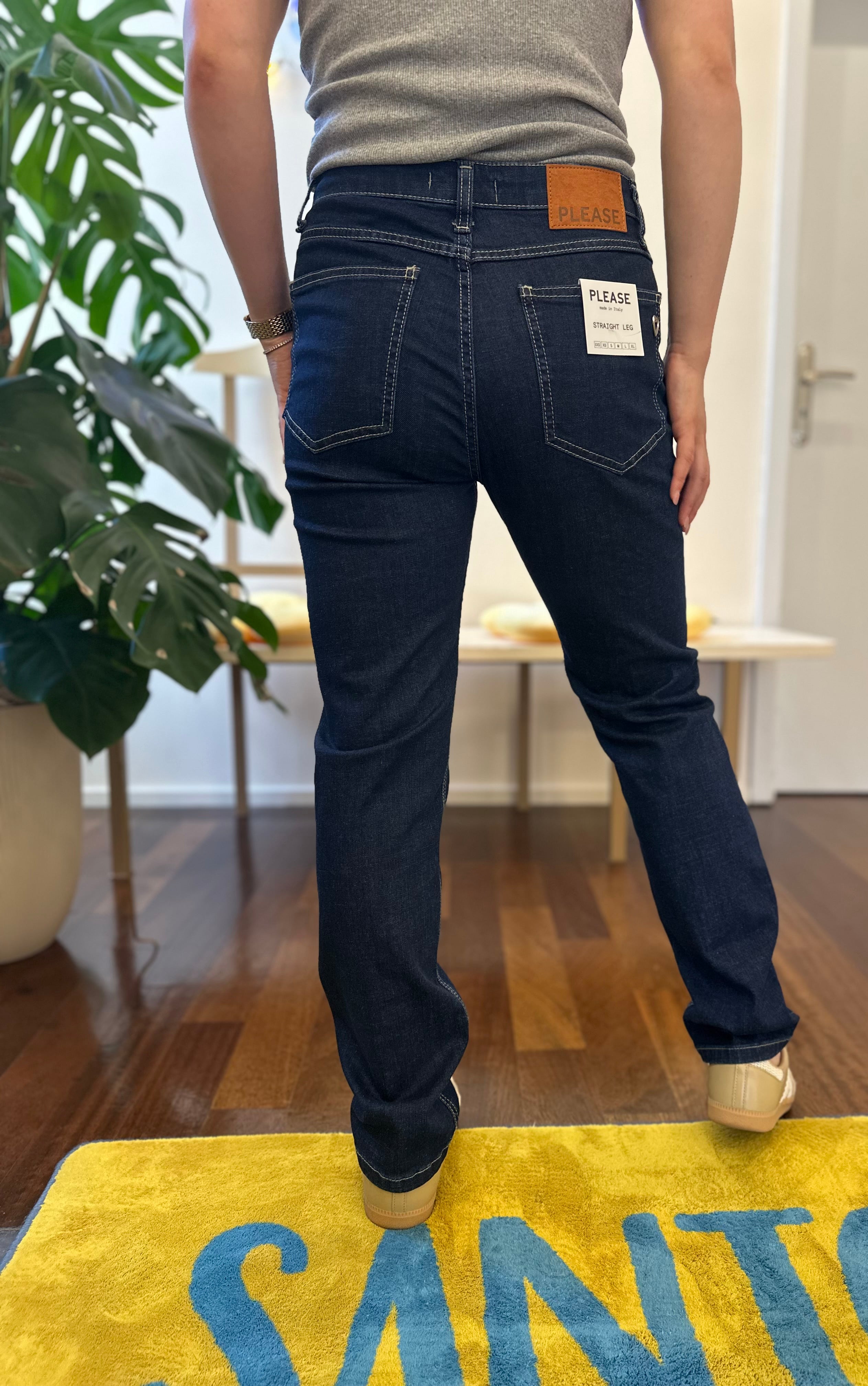 Blue Jeans Straight Leg