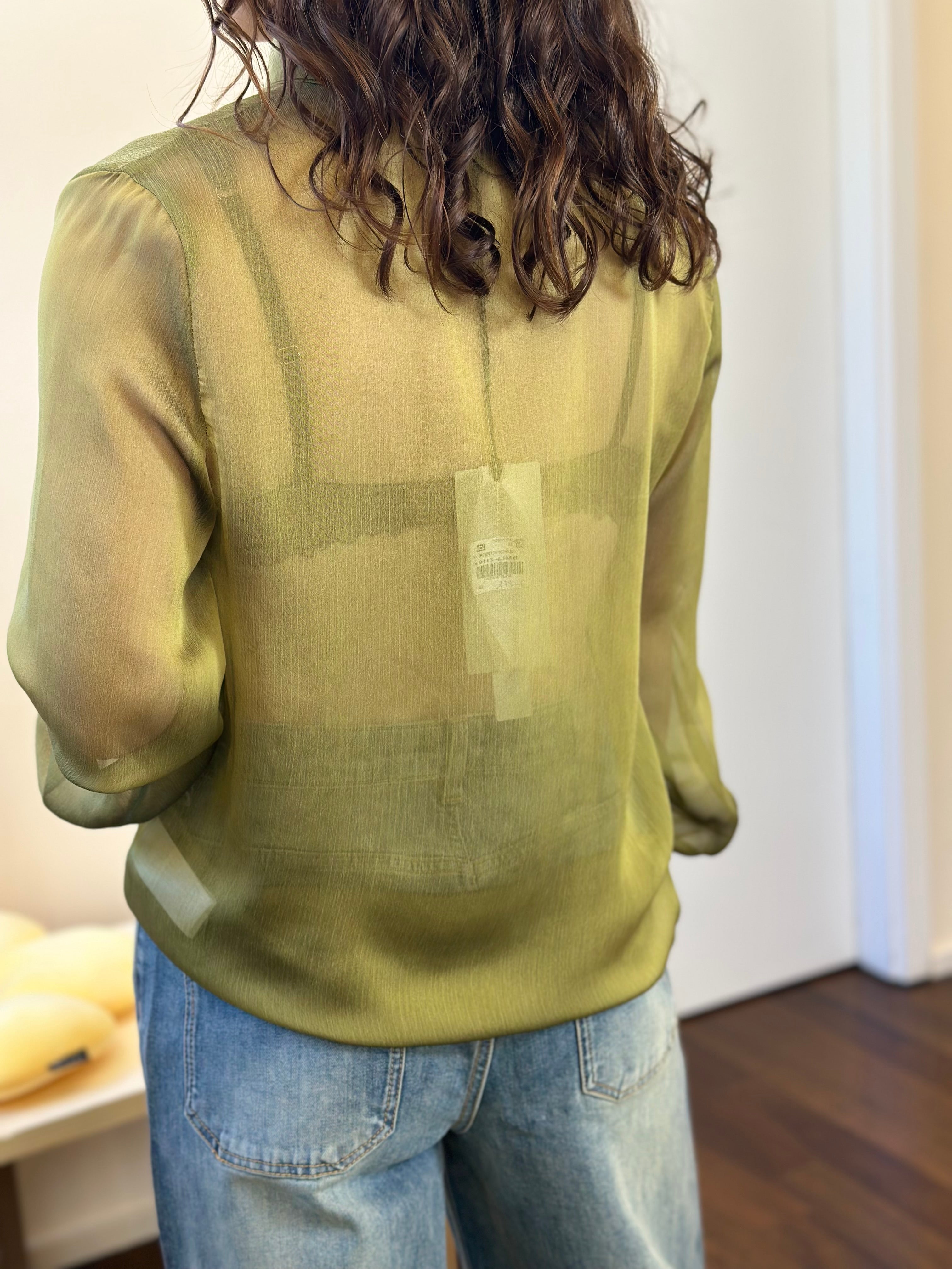 Jijil – Bluse Lime mit drei Schleifen