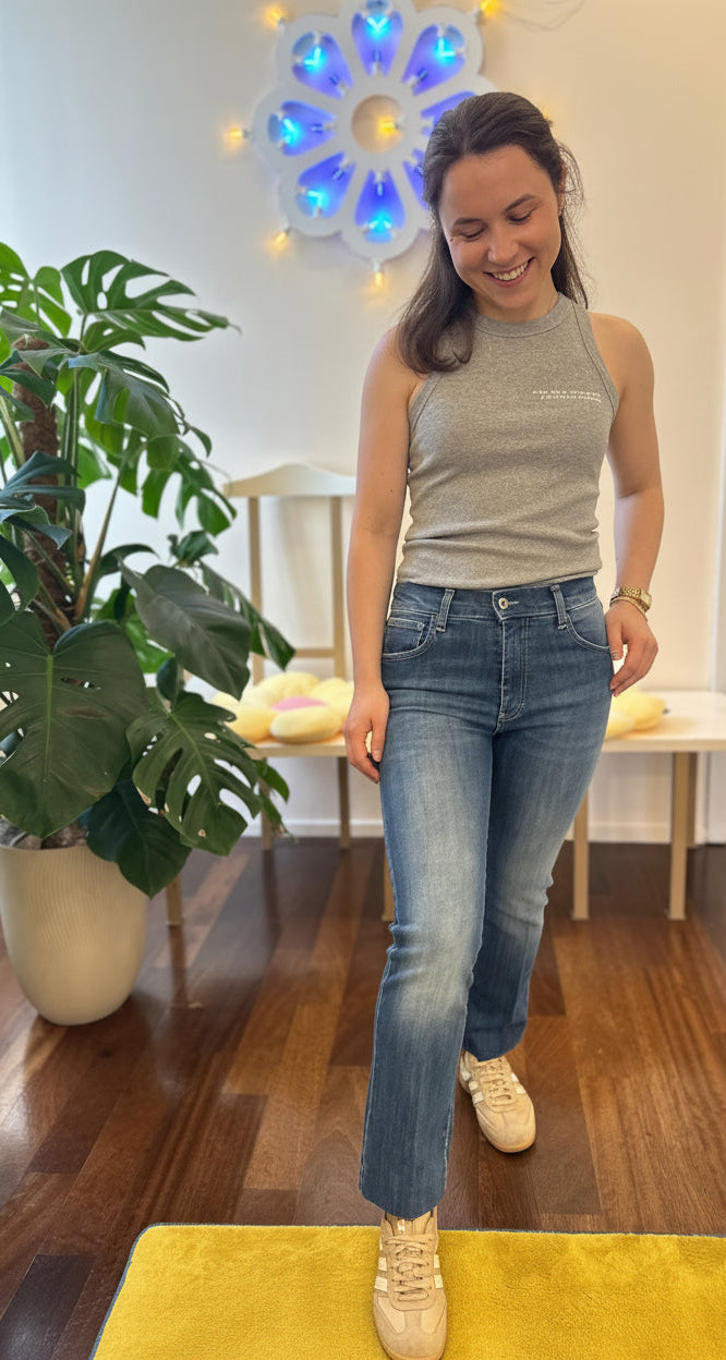 Blaue High-Waist Straight Jeans