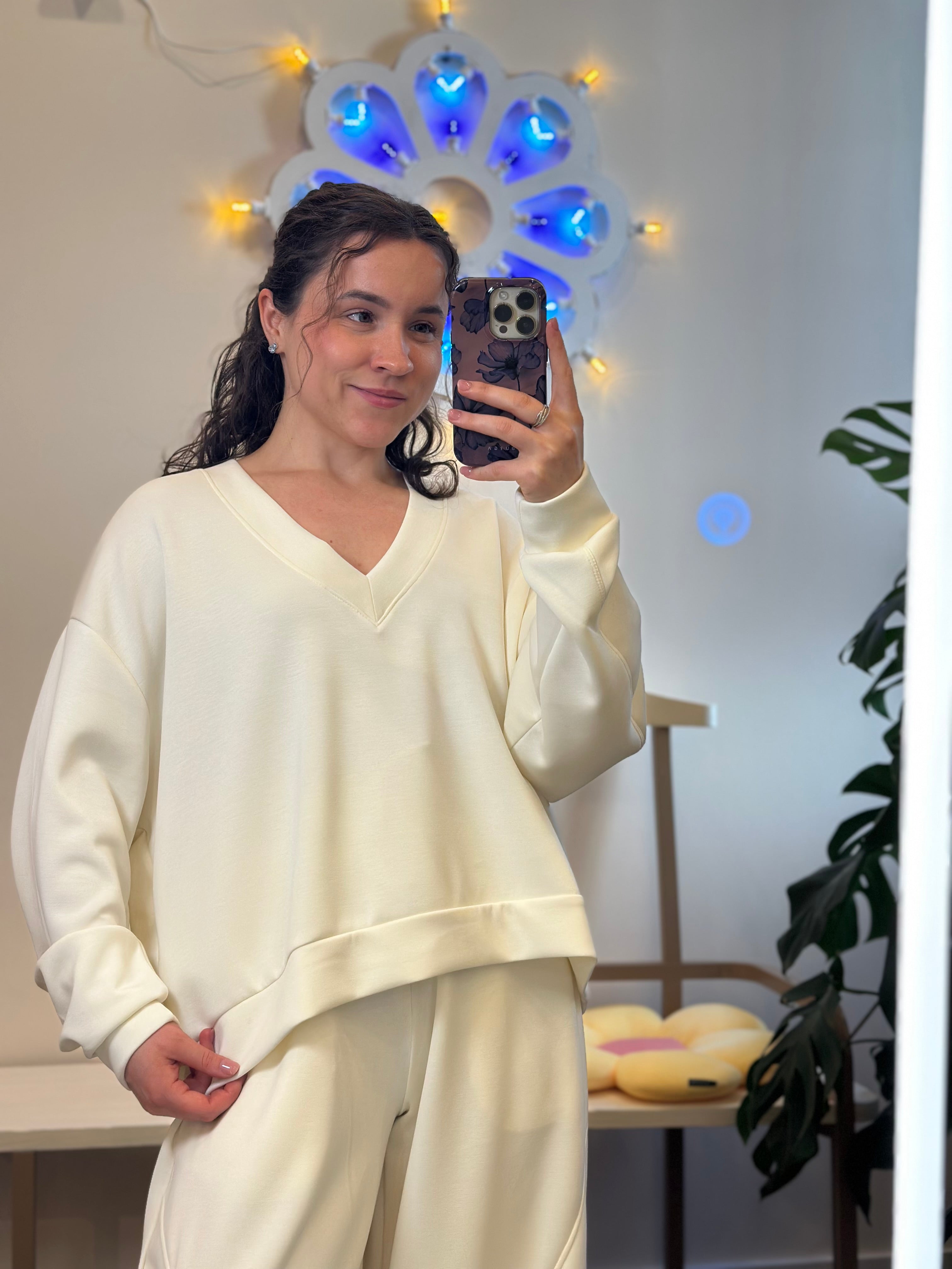 Sweatshirt mit V-Ausschnitt Weiß Kontatto