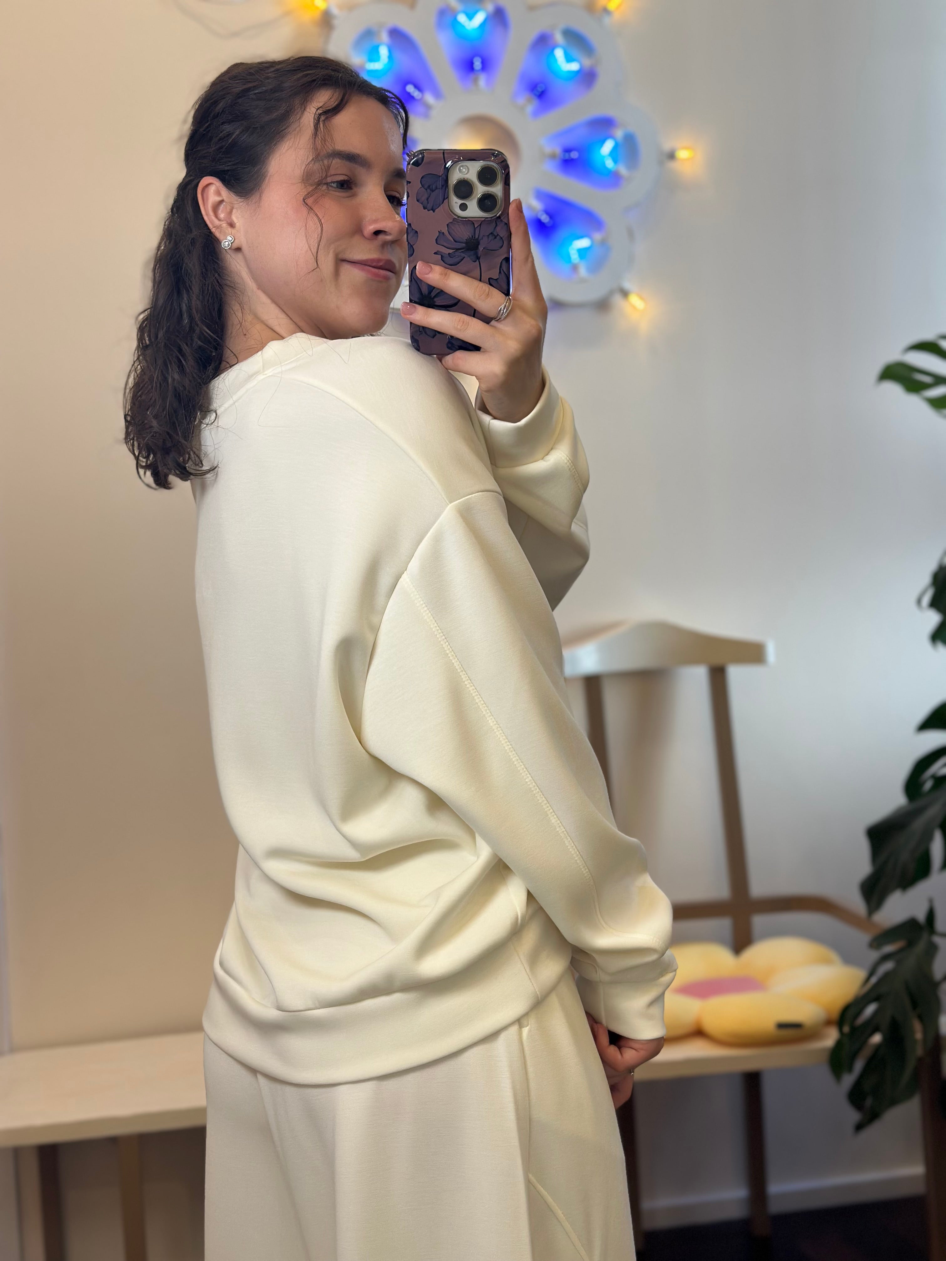 Sweatshirt mit V-Ausschnitt Weiß Kontatto