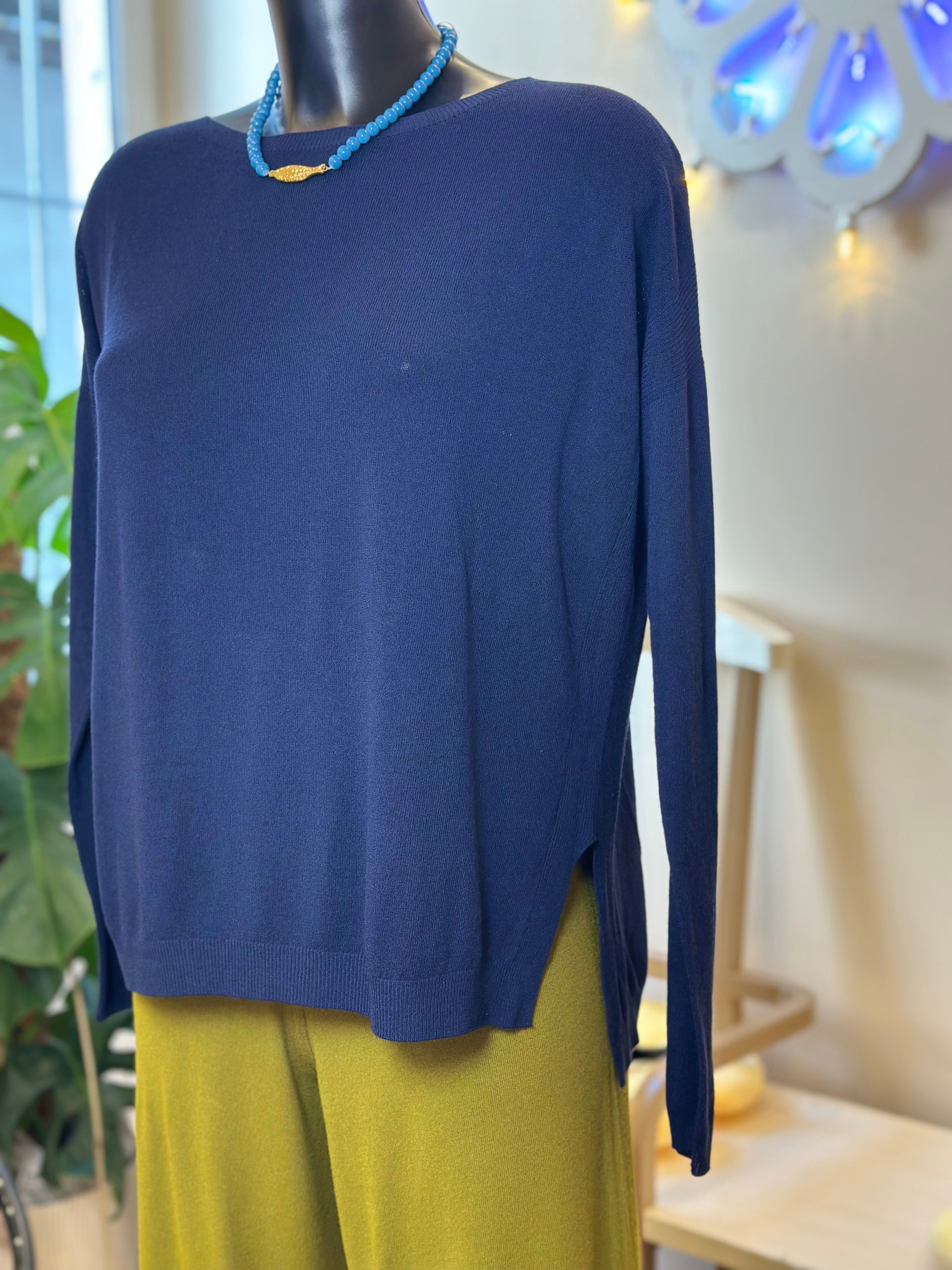 Strickpullover Bootausschnitt mit Schlitzen Dunkelblau Kontatto