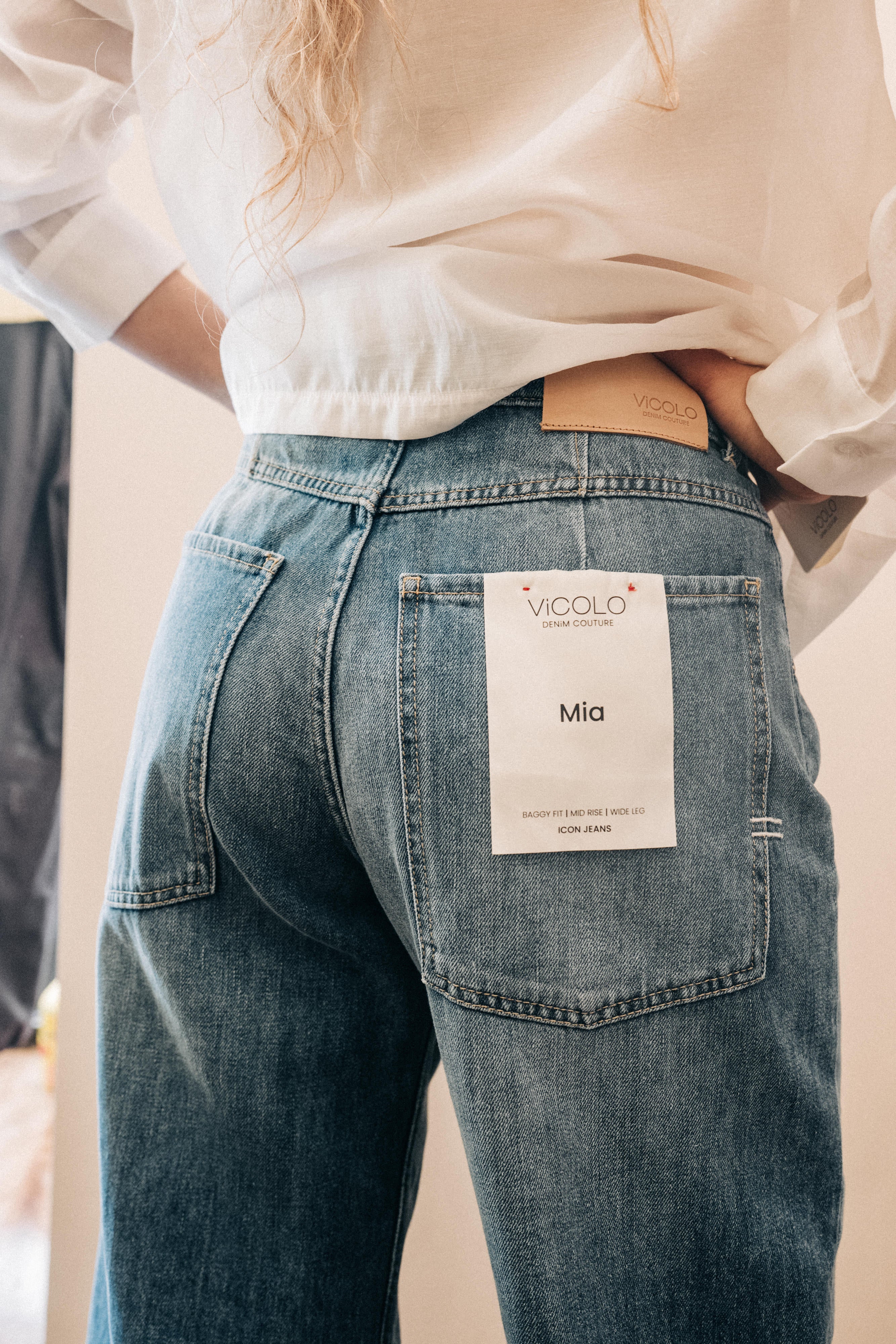 Mia Baggy Fit Jeans Vicolo