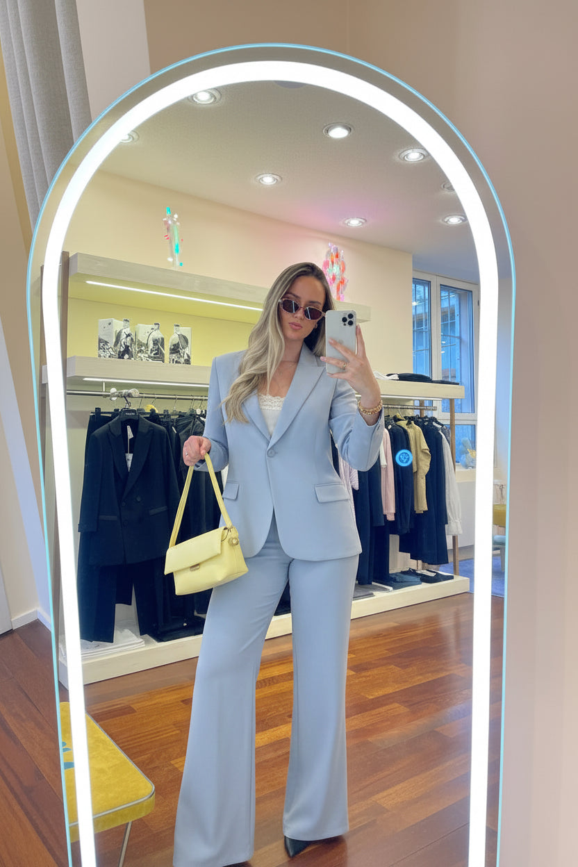 Hosenanzug Hellblau Blazer und Hose Kontatto